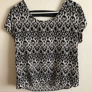 Black and white open back tee